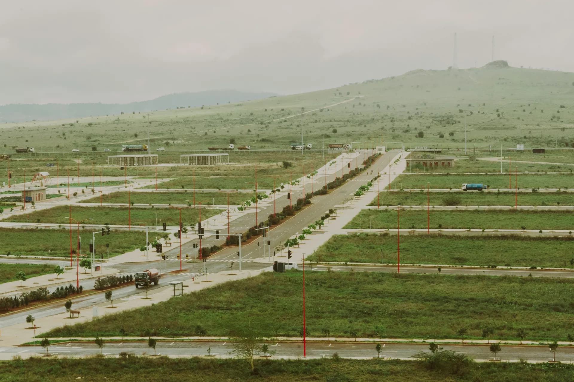 Şehirde boş bir arsa